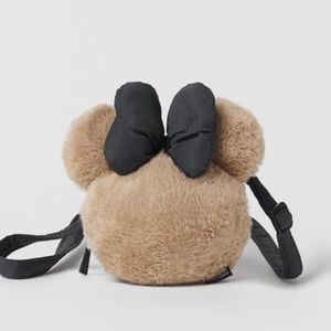 ZARA Crossbody bag with a MINNIE MOUSE faux fur